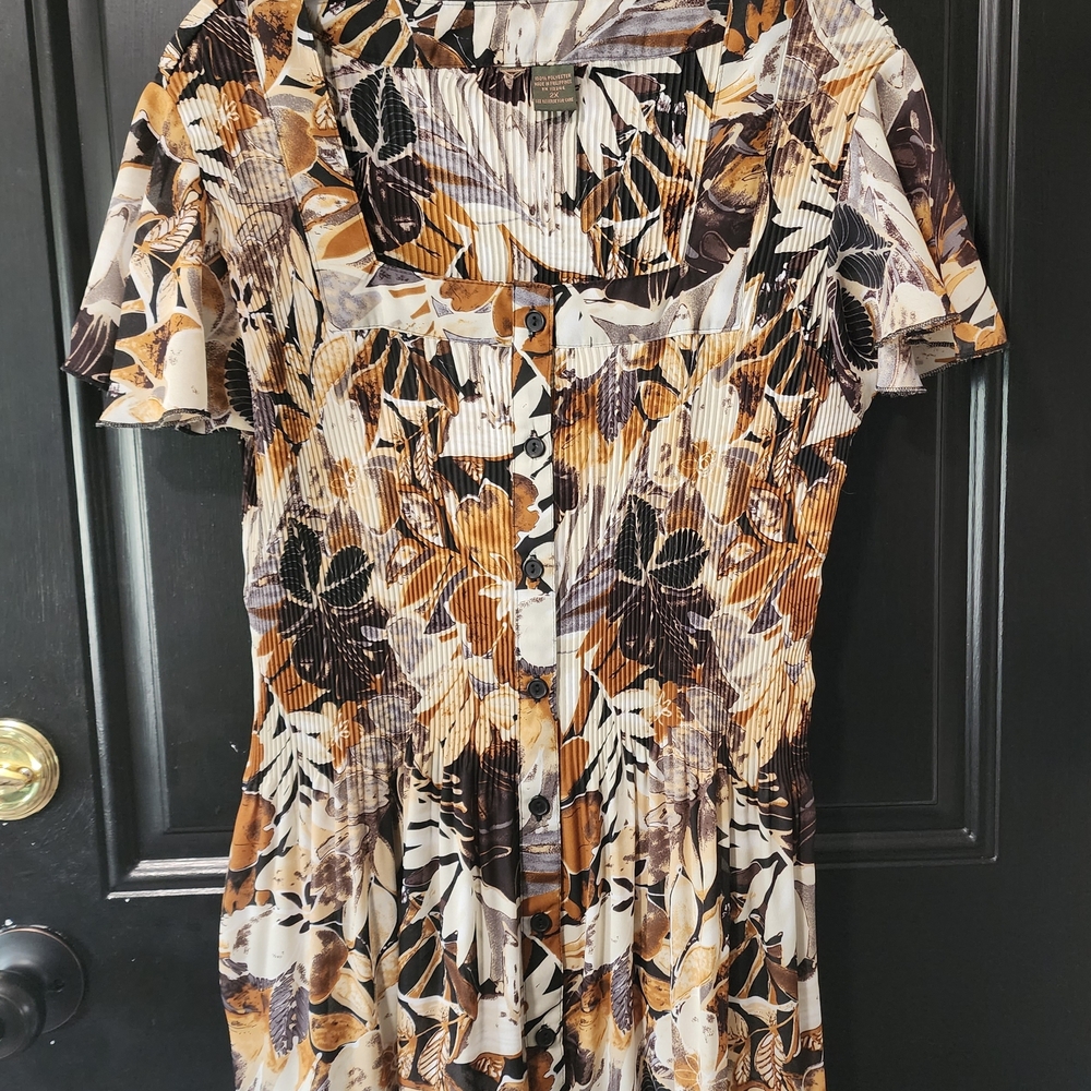 Floral Button-Up Blouse